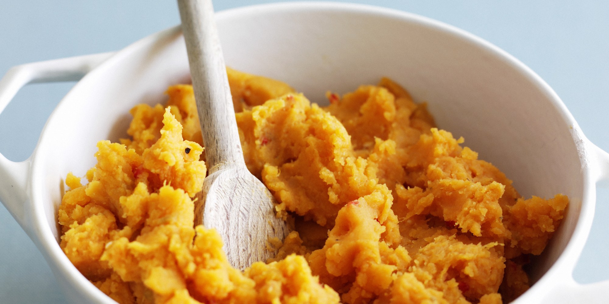 Classic Mashed Sweet Potatoes Recipe with Cinnamon and Nutmeg